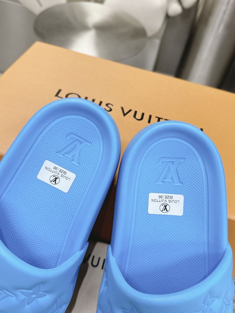 Louis Vuitton Slippers